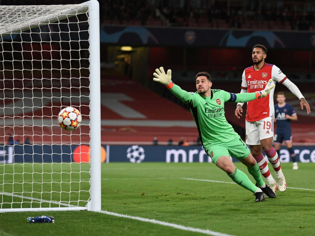 场上发挥作 场上发挥作